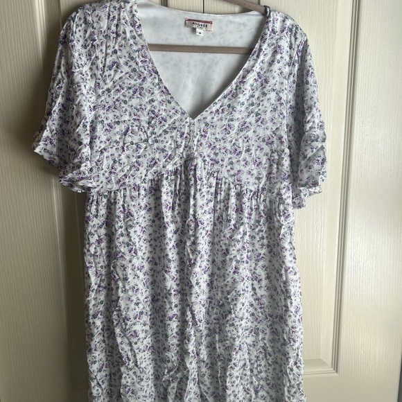 Purple Floral Lightweight Dress - Picture 1 of 6